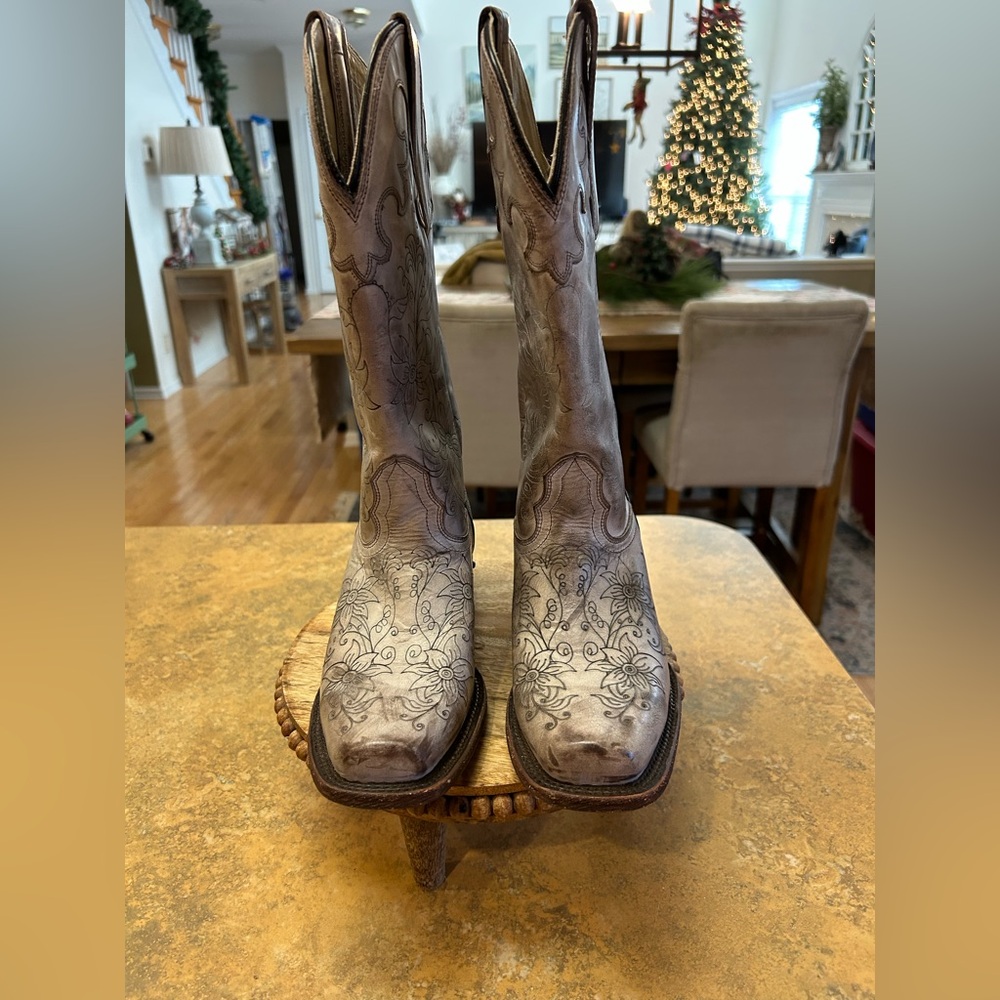 J.B. Dillon Cardinal Women's Western Boots - Picture 5 of 13